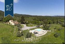 Luxurious country villa with swimming pool for sale in the province of Grosseto