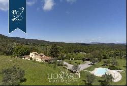 Luxurious country villa with swimming pool for sale in the province of Grosseto