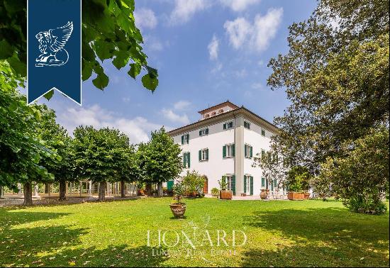 Stunning noble villa for sale near Pistoia