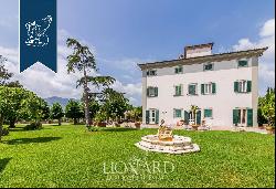 Stunning noble villa for sale near Pistoia