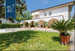 Dream villa for sale in Forte dei Marmi