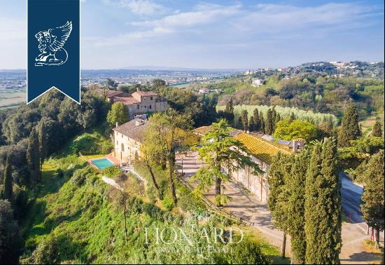 Prestigious estate for sale in Tuscany