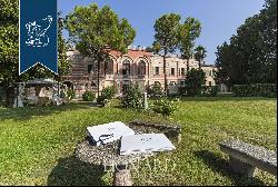 Luxury property for sale near Sirmione