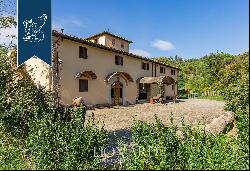 Stunning villa surrounded by nature for sale in Florence's countryside