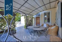 Luxury villa with private garden for sale in Lombardy