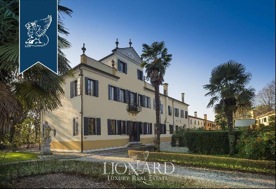 Venice, luxury villas for sale