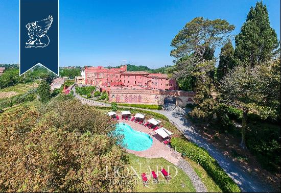 Luxurious resort with park and pool for sale near Pisa