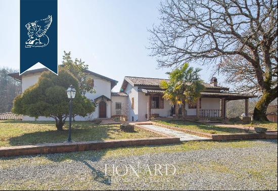 Villa for sale in Massa