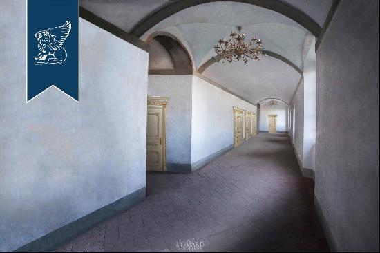 Luxury estate for sale in Florence