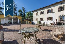 Historical estate for sale in the Tuscan countryside