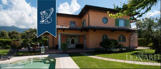 Luxury villas in Forte dei Marmi