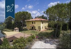 Tuscan farmhouse for sale