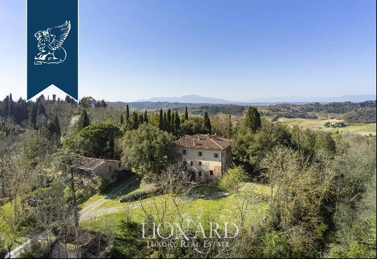 Agritourism resort in the Tuscan countryside for sale in San Miniato