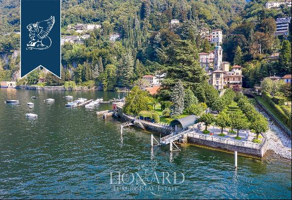 Luxurious Villa Pied Dans l'Eau Finely Renovated With Private Dock on Lake Como