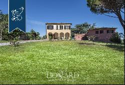 Luxury villa for sale in Tuscany