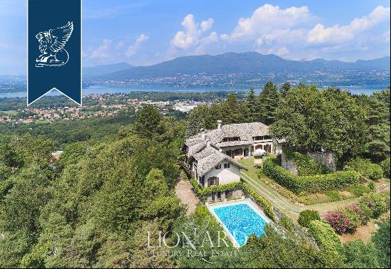 Luxury property surrounded by a private park for sale in Lombardy