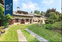 Luxury property surrounded by a private park for sale in Lombardy