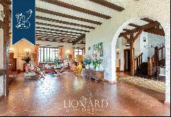 Luxury property surrounded by a private park for sale in Lombardy