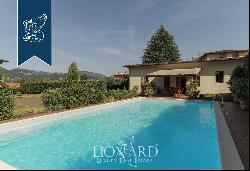 Villa for sale in the Tuscan countryside