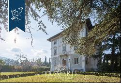 Villa in Lucca for sale