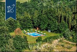 Country resort with over three hundred hectares of grounds for sale in the Tuscan countrys