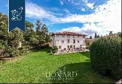 Country resort with over three hundred hectares of grounds for sale in the Tuscan countrys