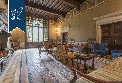 Prestigious complex for sale in Tuscany