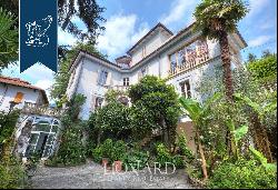 Villas by Lake Como for sale