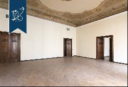 Luxury building for sale in Tuscany