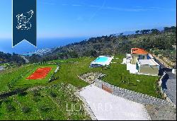 Villa with swimming pool for sale in Imperia