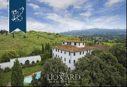 Historical villa surrounded by nature for sale in Arezzo