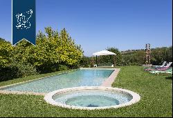 Luxury villa for sale in Montalcino