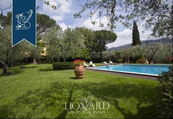 Luxury villa for sale in Pistoia