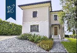 Luxury estate with private garden for sale in Lombardy