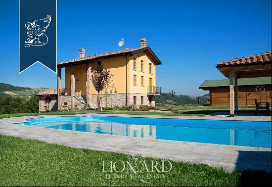 Holiday farm for sale in Emilia Romagna