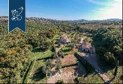 Farm estates for sale in Tuscany