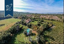 Farm estates for sale in Tuscany