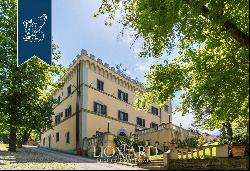 Dream villa for sale in Florence