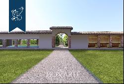 Prestigious villa for sale in Novara's area