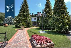 Villa in Mantua for sale