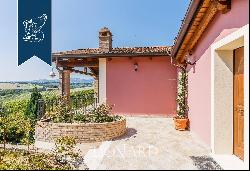 Wonderful villa for sale in the Marche