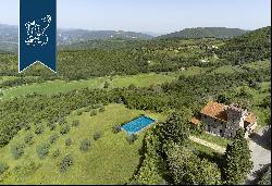 Stunning castle for sale in Arezzo's countryside