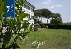 Prestigious villa for sale in Tuscany