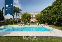 Luxury villa for sale in Naples