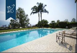 Luxury villa for sale in Naples