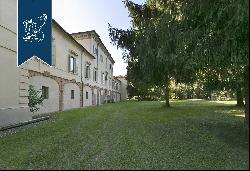 Charming historical building for sale in Reggio Emilia