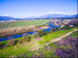 Magnificent vacant land on the banks of the Berg River in Val de Vie Estate