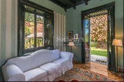 Charming historic villa on the hills of Stresa