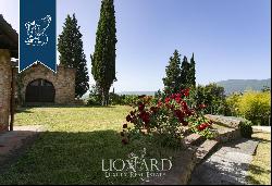 Luxury country house for sale near Siena