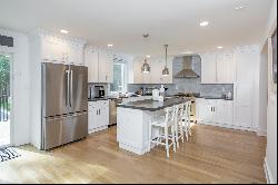 New Renovation & New to the Rental Market in Sagaponack